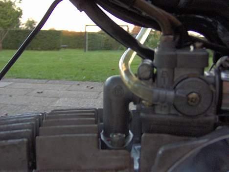 Puch Maxi KL - Biturbo sat på! - Gennemsigtig benz-slange. billede 7