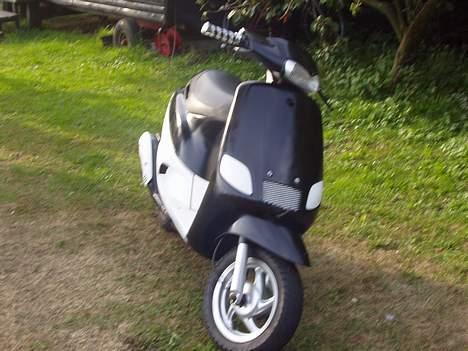 Piaggio zip Solgt billede 13