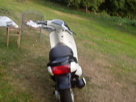 Piaggio zip Solgt billede 16