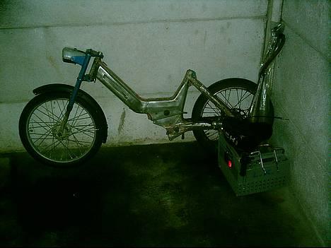 Puch Maxi K  *BYTTET* - 75´eren. Et projekt jeg nok ikke får afsluttet på grund af tidsmangel. Så den bliver nok bare solgt som den er. billede 6