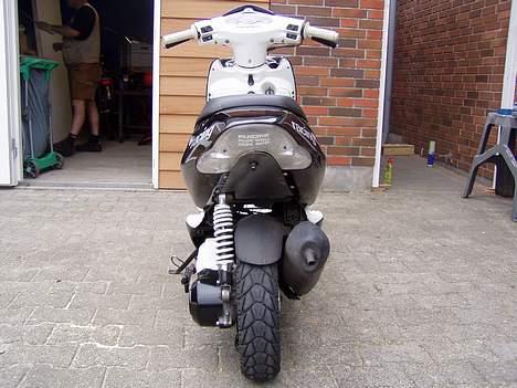 Aprilia Sonic -SOLGT- billede 4