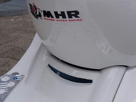 Aprilia Sonic -SOLGT- billede 8