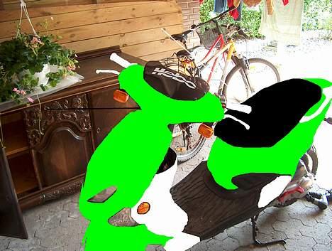 PGO DR. BIG -=] PROJECT [=- - Sådan skal den se ud, tror godt i kan fatte at farverne ikk er rigtige lii pt,, ;P hehe, men forestil jer den irl med den farve :D billede 18
