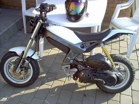 Suzuki Street Magic  billede 1