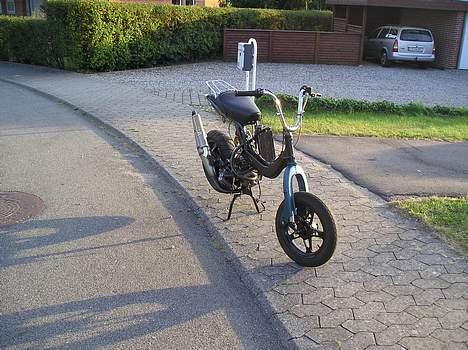 Suzuki Fz´R  "AEROX" Lc billede 4