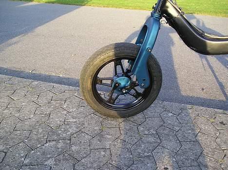 Suzuki Fz´R  "AEROX" Lc billede 7