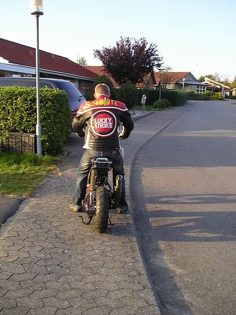 Suzuki Fz´R  "AEROX" Lc billede 9