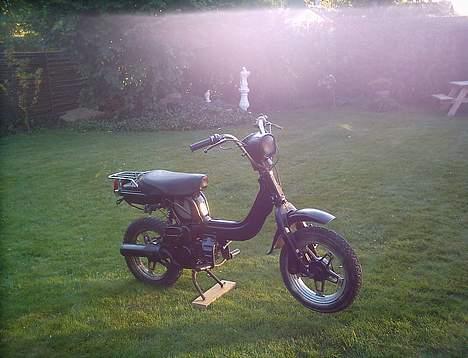 Suzuki FZ 50 (Solgt) billede 1