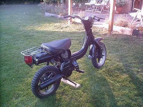 Suzuki FZ 50 (Solgt) billede 4