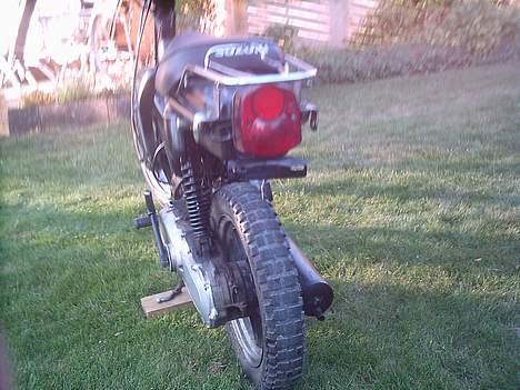 Suzuki FZ 50 (Solgt) billede 7