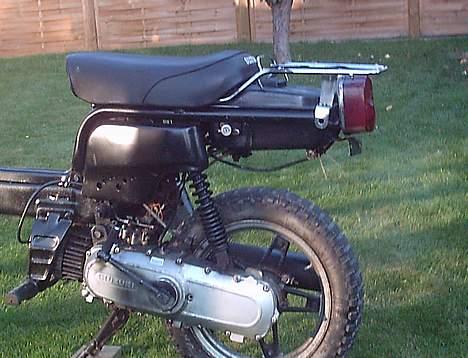 Suzuki FZ 50 (Solgt) billede 8