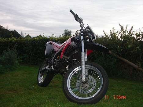 Gilera $[Gilera SMT]$ SOLGT billede 1