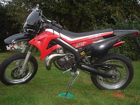 Gilera $[Gilera SMT]$ SOLGT billede 2