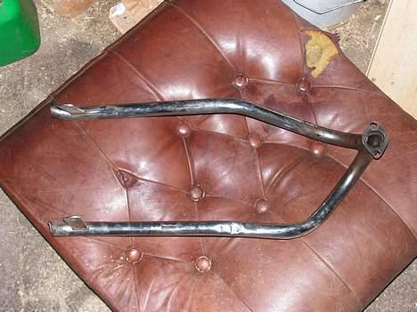 Puch Maxi P - Her er et dobbel udstødnings projekt jeg er i gang med til den, der skal monteres 2 BiTurbo potte på den.. Håber det blir fed. billede 3