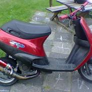 Piaggio Zip 
