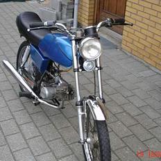 Suzuki dm 50