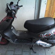 Kymco Super 9 - Solgt