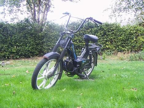 Tomos quadro .-SOLGT-. billede 1