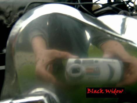 Puch Maxi K -: BlaCk WiDdoW :- - Lige poleret hurtigt hehe meget blank alligevel men der er mange hakker i :( billede 9