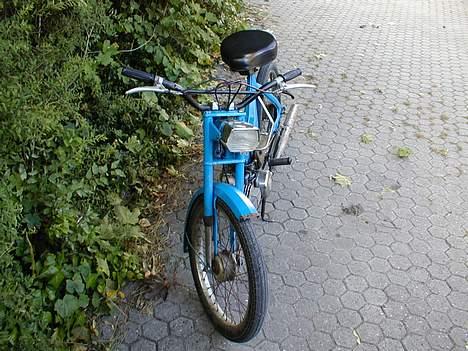 Puch Maxi K - Solgt - - Fronten, Se styret, Skal males om, Ellers et fedt styr billede 2