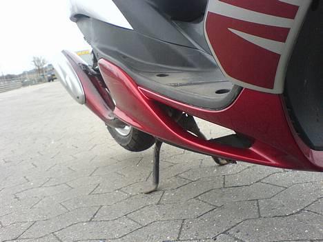 Yamaha jog R billede 1