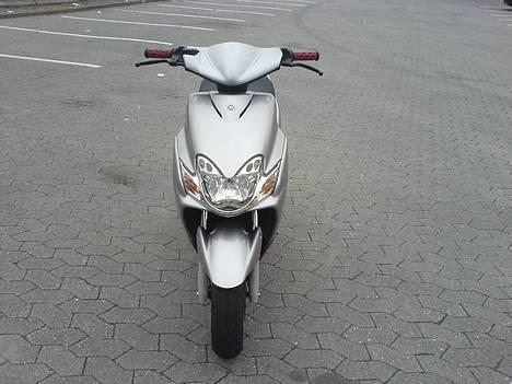 Yamaha jog R billede 2