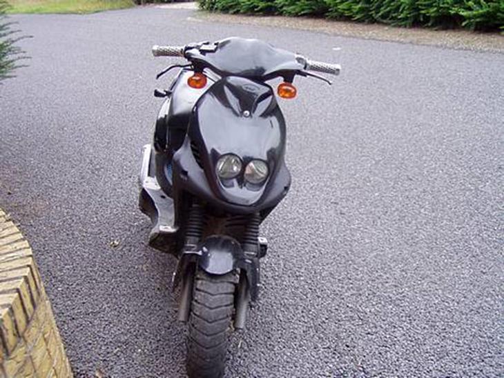 {{currentPhoto.altText}} billede {{currentPhoto.number}}