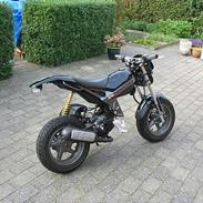 Suzuki Street Magic (Solgt)