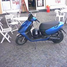 Aprilia sonic Solgt