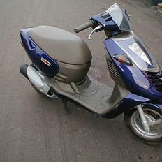 Aprilia sonic solgt for 7000