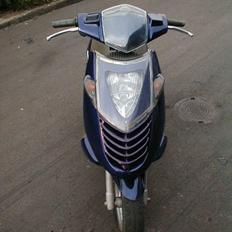 Aprilia sonic solgt for 7000