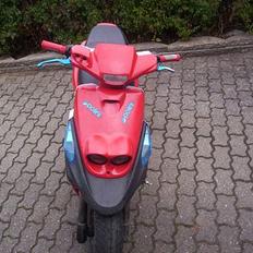 Yamaha Bws ng (Solgt)