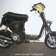 Piaggio Zip Underkill m. NOS