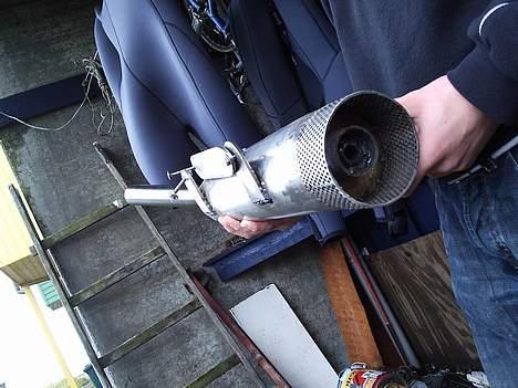 Aprilia rally!!! - udstødning!!!!! som RóWas has done billede 15