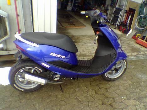 Suzuki Estilete billede 1