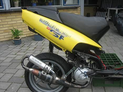 Aprilia SR50 LC - Manston Racing billede 4