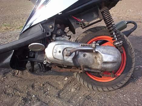 Yamaha Jog fs (solgt) billede 4