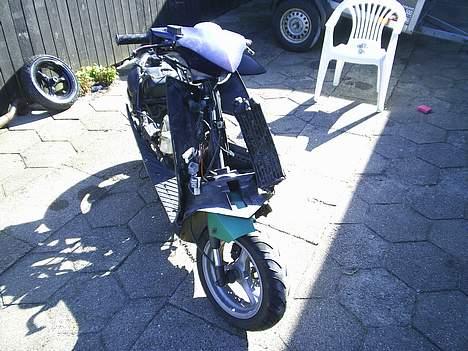Suzuki Estilete lc...SOLGT - der er ikke en køler på mere (den køler er ikke min) billede 7