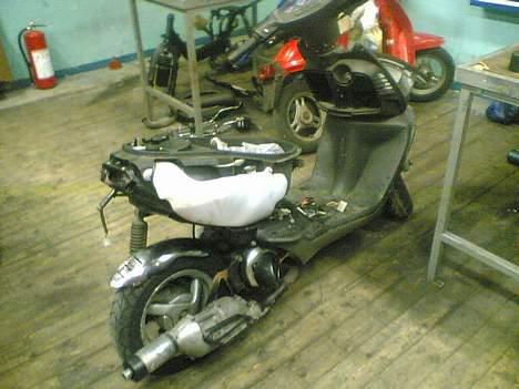 Aprilia Sonic - Solgt ! - 26/9-2005 billede 5