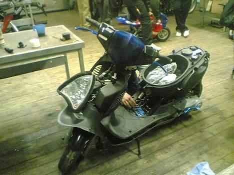 Aprilia Sonic - Solgt ! - 26/9-2005 billede 6