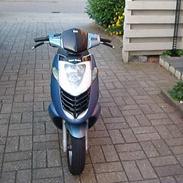 Aprilia sonic Solgt)