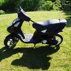 Piaggio NRG MC3 (Black&White)