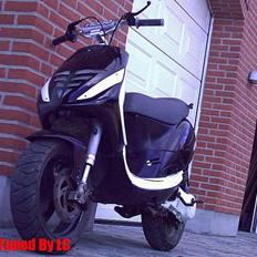 Piaggio SpecialEditon Zip Solgt