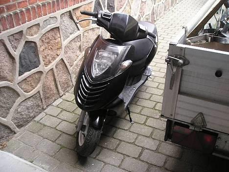 Aprilia Sonic GP billede 2