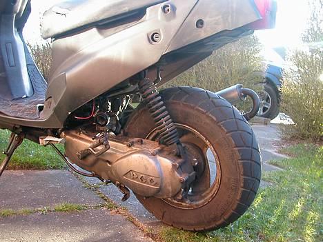 PGO hot50 0,0050 TDI - Racer hjul og ophæng... PGO har jo formel 1 teknologi over alt. billede 8