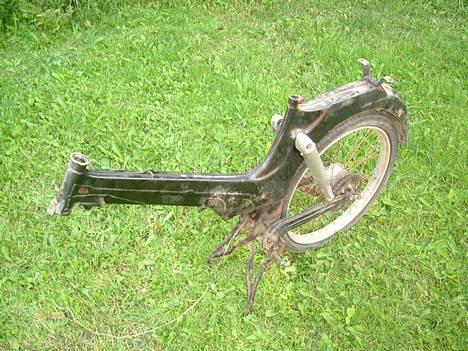 Puch Ms 50 (Projekt) K: fælge - har er den som den staar nu... ser ikk ud af saa meget...  billede 2