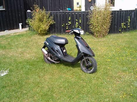 Yamaha Jog Artistic Spec - Solgt billede 2