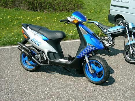 Piaggio Nrg Mc³ - Et gammelt billede! Har skiftet glasene! ;) billede 3