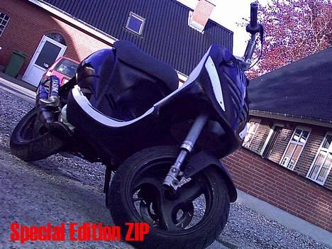 Piaggio SpecialEditon Zip Solgt - Special Edition - Hardstyle ;) billede 1