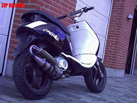 Piaggio SpecialEditon Zip Solgt - Sælges til 9000kr. billede 3